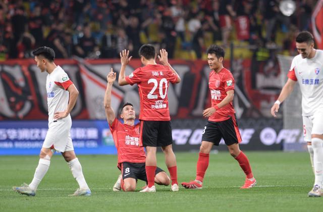 kaiyun-【中超】周定洋破门侯永永绝平 蓉城1比1玉昆